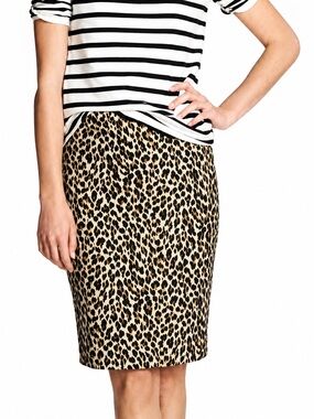 J Crew Animal Print Pencil Skirt Sz 2